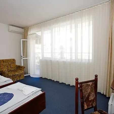 семеен елена палас 2*