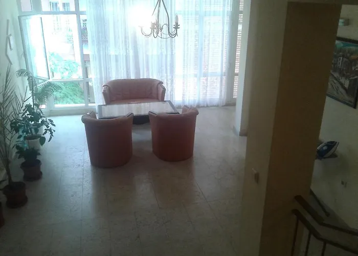 семеен елена палас Nessebar