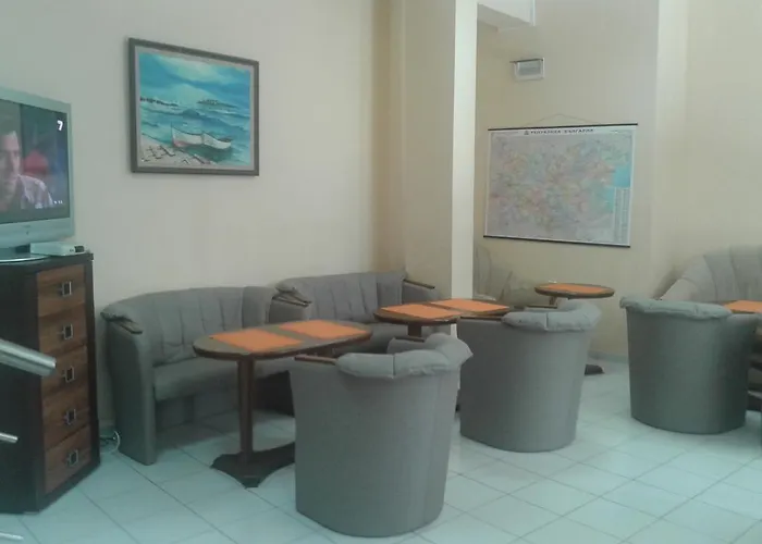 семеен елена палас