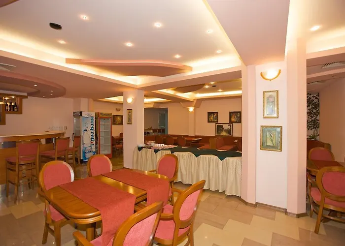 семеен елена палас 2* Nessebar