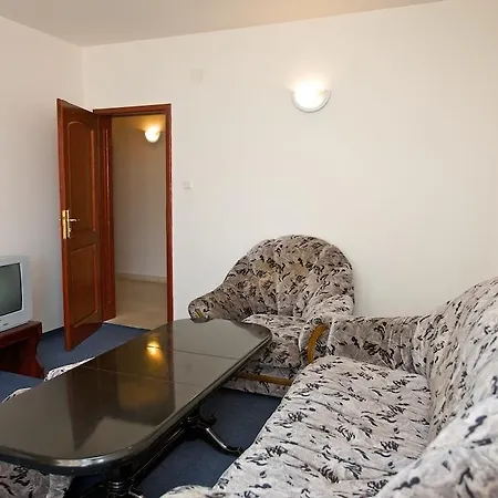 семеен елена палас Хотел