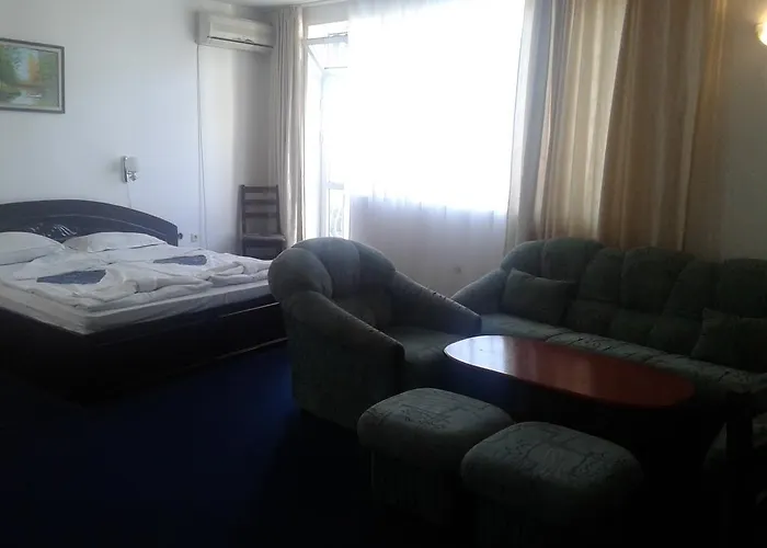 Szálloda семеен елена палас