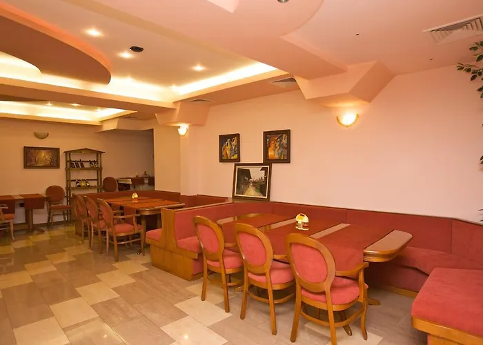 семеен елена палас 2* Neszebar