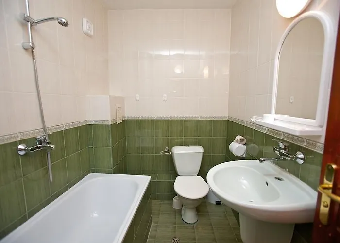 семеен елена палас Neszebar